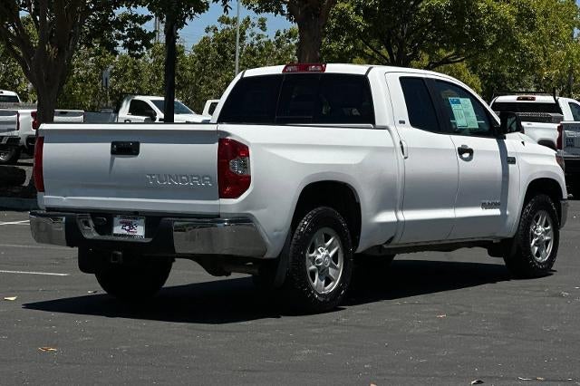 2018 Toyota Tundra SR5 5.7L V8