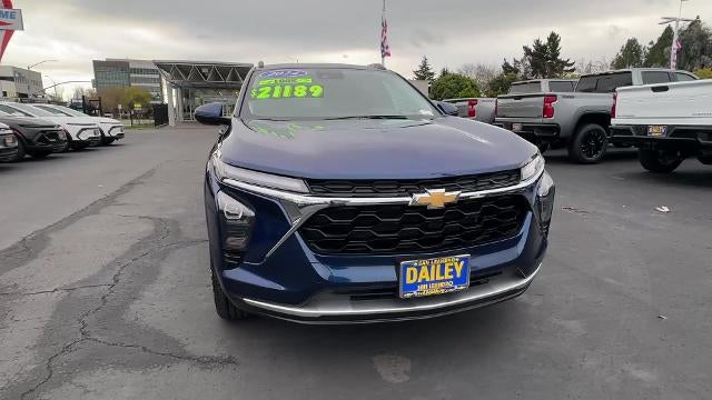 2024 Chevrolet Trax LT