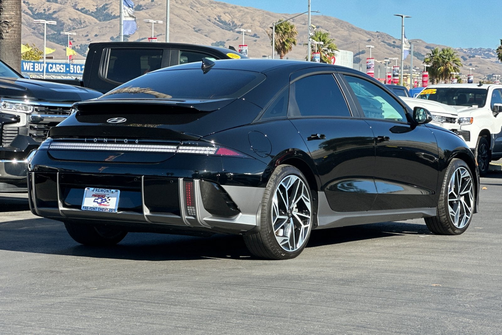 2025 Hyundai IONIQ 6 SEL
