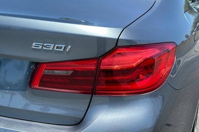 2017 BMW 530i 530i